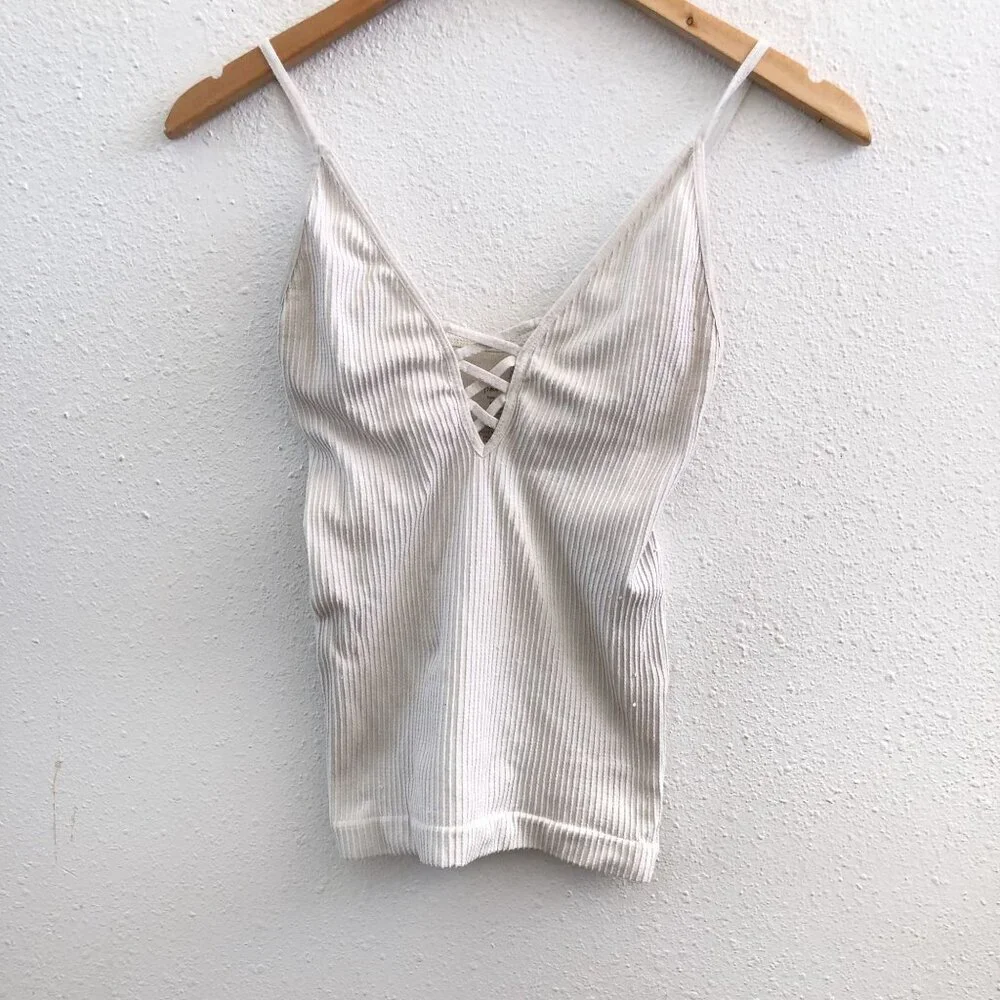 FREE‎ PEOPLE Intimately Ribbed V-neck Skinny Fit Top Medium Size